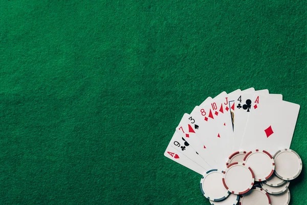 Slot tournament leaderboard and daily standings